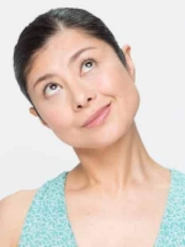 「口角目線ブランコ」で左右の均整を整える 「口角目線ブランコ」で左右の均整を整える