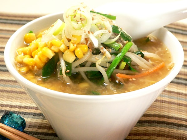 どうしても食べい時に!麺を豆腐に置き換え!ヘルシー味噌ラーメン どうしても食べい時に!麺を豆腐に置き換え!ヘルシー味噌ラーメン