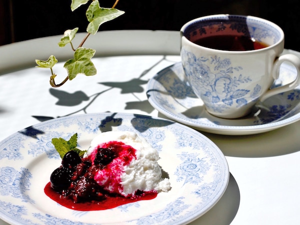 水切りヨーグルトで作る簡単クレームダンジュ 水切りヨーグルトで作る簡単クレームダンジュ