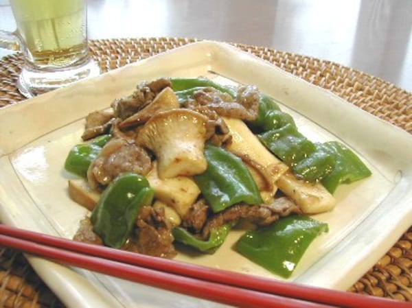 ピーマンと牛肉のオイスター炒め