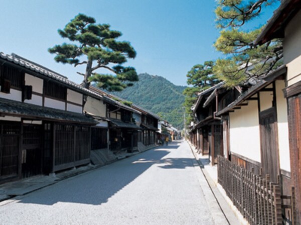 水の都 近江八幡で涼風そよぐ水郷めぐり 一人旅 All About