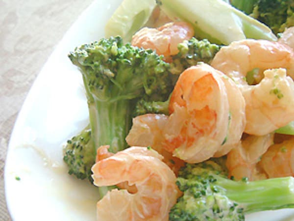 えびとブロッコリーのマヨ炒め えびとブロッコリーのマヨ炒め