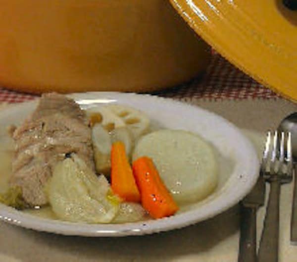 トロトロ野菜と柔らか厚切り豚ロースがおいしいポトフの簡単レシピ