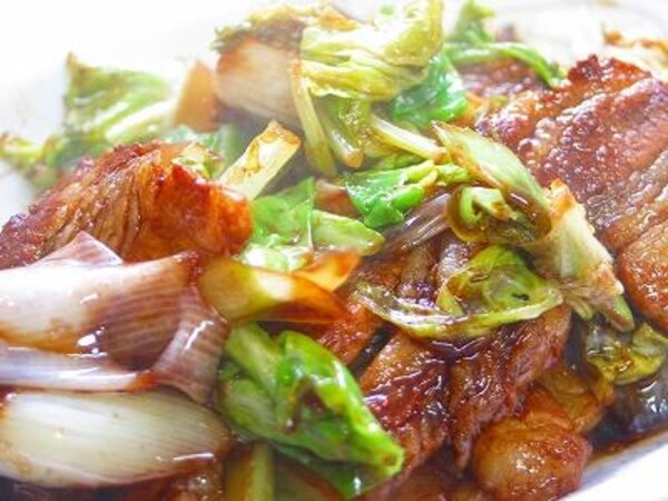 キャベツたっぷりホイコーロ（回鍋肉）