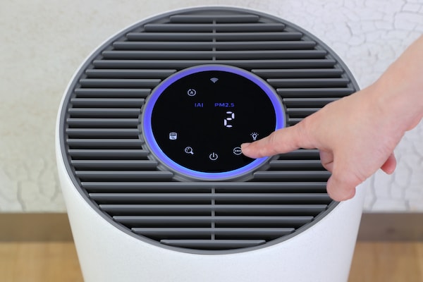 超特価セール開催！！ 2000円】空気清浄機【試運転のみ】 まぶしく 空気清浄機