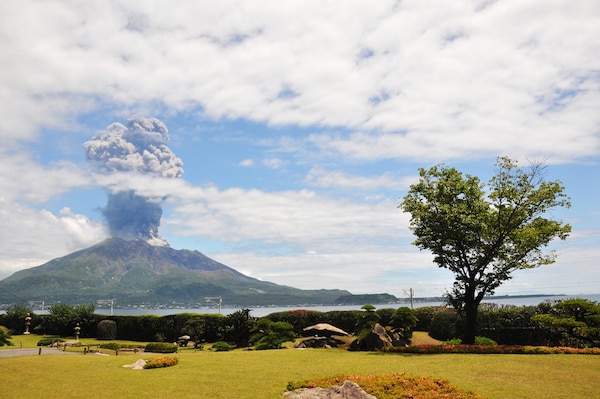 3. ภูเขาไฟ Sakurajima (Kagoshima)