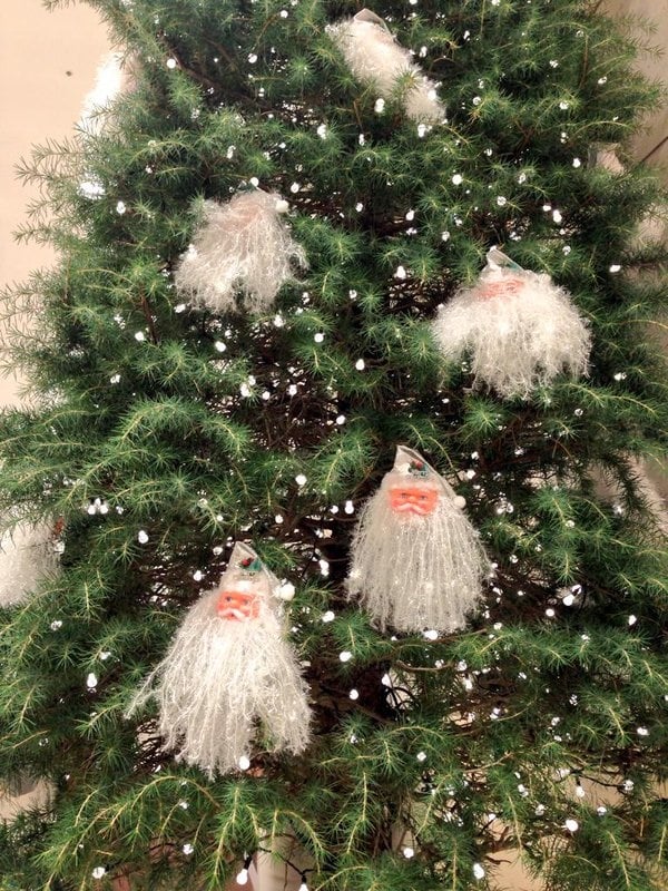 8. Santa Heads Christmas Tree