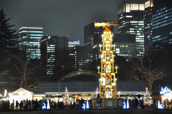 1. Tokyo Christmas Market (Hibiya Park)