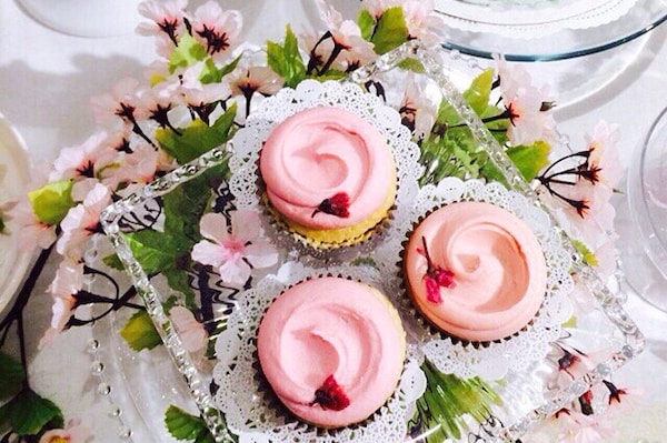 7. Sakura Cup Cake จาก Magnolia Bakery