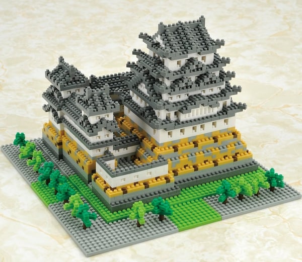Bonus: Nanoblock Himeji Castle