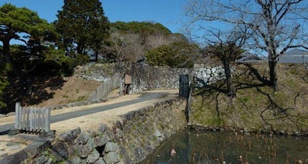 13. Aki Castle (Aki City, Kochi, ☆)