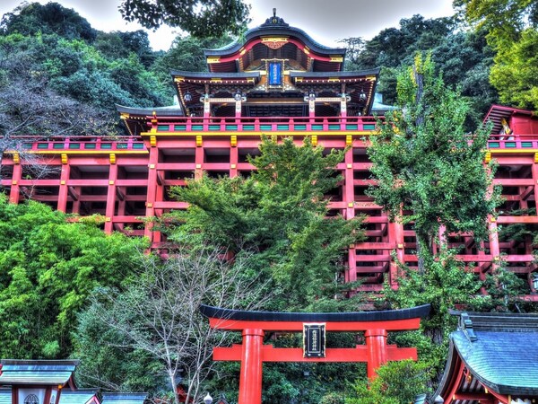 3. ศาลเจ้า Yutoku Inari