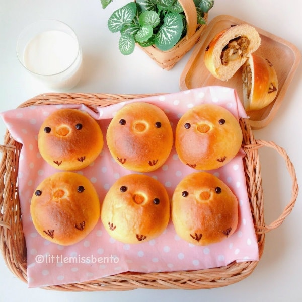 7. Cute Chick Japanese Curry Bread