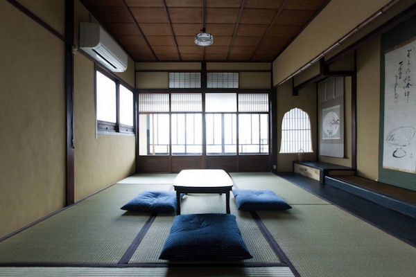 排名第3的Airbnb民宿: 百年京都之家