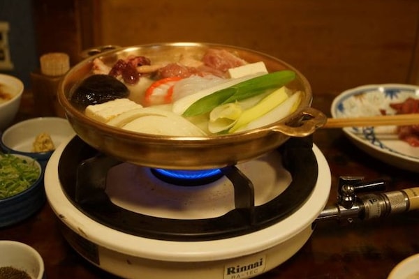 Yoshitsune Nabe — Two Great Tastes That Taste Great Together
