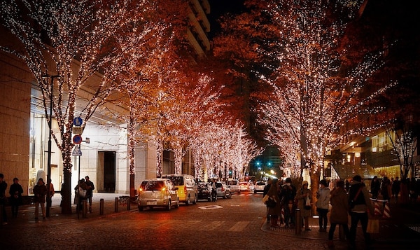 5. บรรยากาศของคริสต์มาสญี่ปุ่นเริ่มหลังจากวันฮัลโลวีนทันที