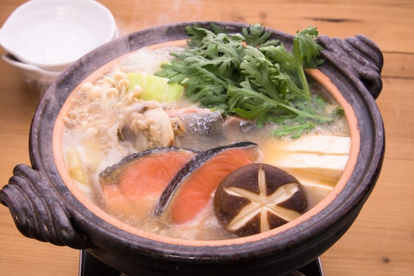 北國的秋鮭鄉土料理～北海道石狩鍋