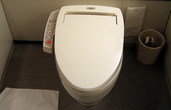 Toilets in Japan