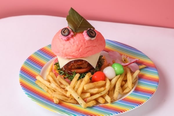 The 'It’s Time for Flower-Viewing' (Hanami) Burger (¥2,400)