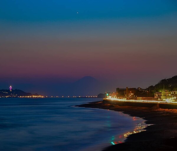 5. 湘南绝景，站在海岸边眺望富士山吧！
