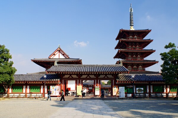 7.วัดชิเทนโนจิ (Shitennoji Temple)