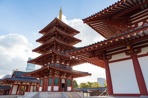 1. Koreans Built Japan's First Temples (593)