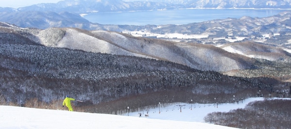 6 Tazawako Ski Resort (Akita)