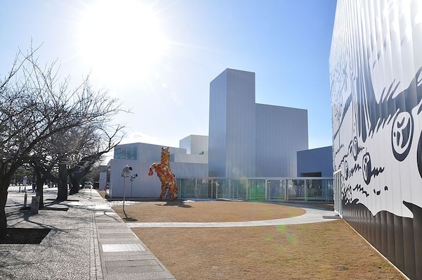 4. พิพิธภัณฑ์ศิลปะกลางแจ้งโทวาดะ, อาโอโมริ (Towada Art Center, Aomori)