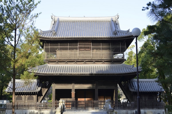 4. วัดโชฟูคูจิ (Shofukuji Temple)