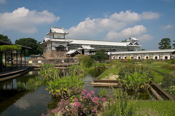 12. Kanazawa Castle