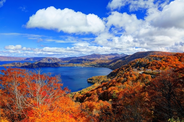 5. ทะเลสาบโทวาดะ จ.อาโอโมริ (Lake Towada, Aomori)