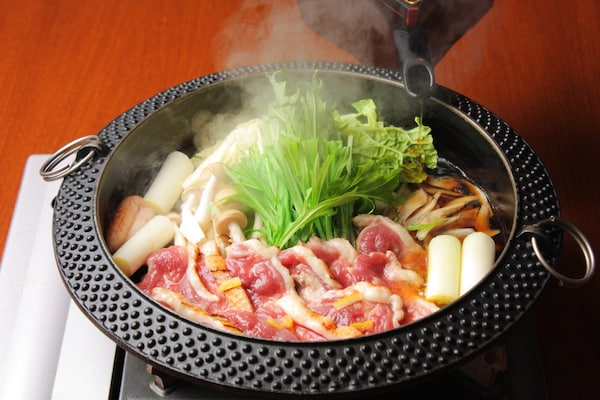 預告冬季來訪的滋賀美食「鴨鍋」