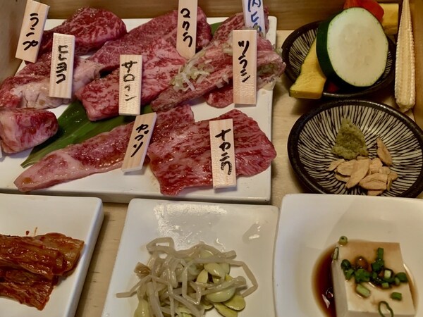 18:30: Dinner of the Local Wagyu Specialty