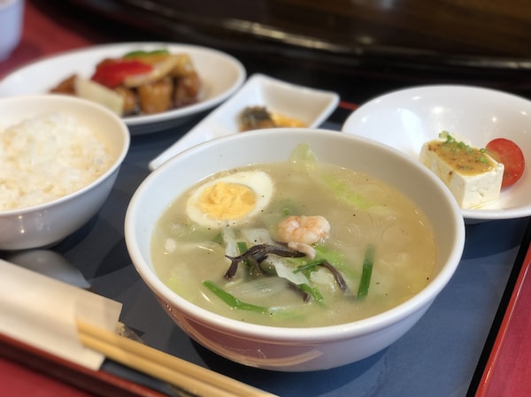 12:00 pm: Dine on a Kumamoto specialty at Kourantei