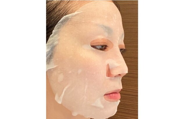 目元や口元、鼻の辺りの開き具合が絶妙にフィット