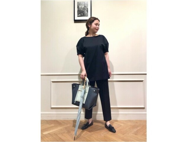 【OKコーデ】五分袖やアンクル丈パンツで、腕や足まわりをすっきりさせて 出典:WEAR