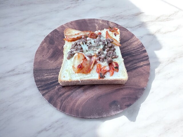 納豆キムチチーズトースト