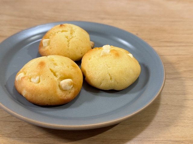 おやつにぴったり! 「プチスイートチーズ 6個入」(税込185円)
