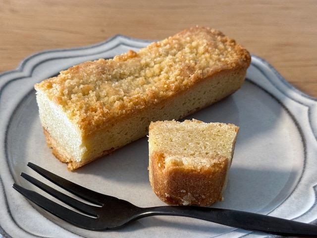 しっとり、バター感たっぷりの生地を存分に堪能できる