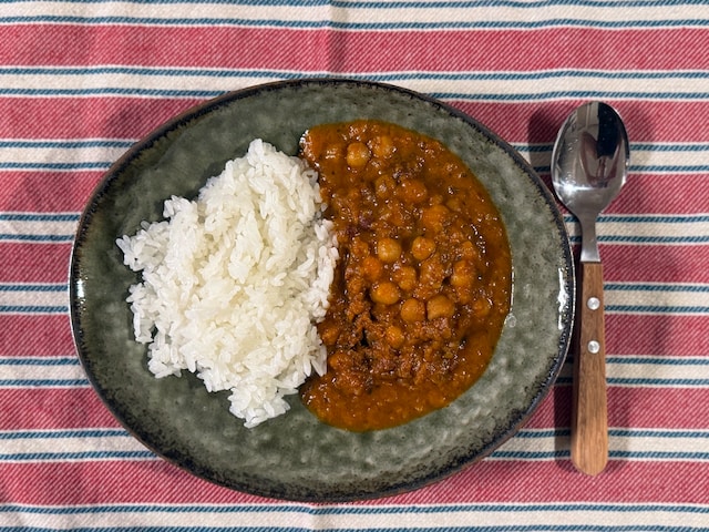 豆がたっぷり!トマトがベースなのでヘルシー感もあります