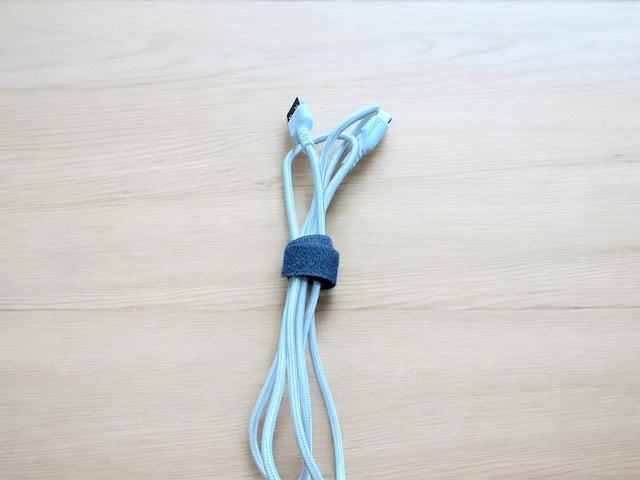 好きな長さでカットできるのでかさばらずに使える