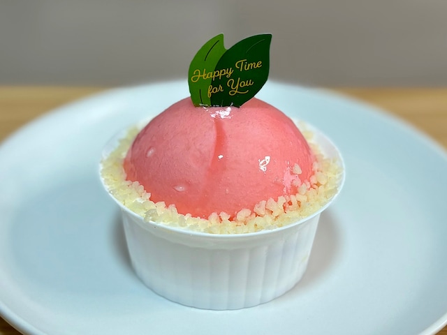 「まんまる白桃ケーキ」432円(税込)