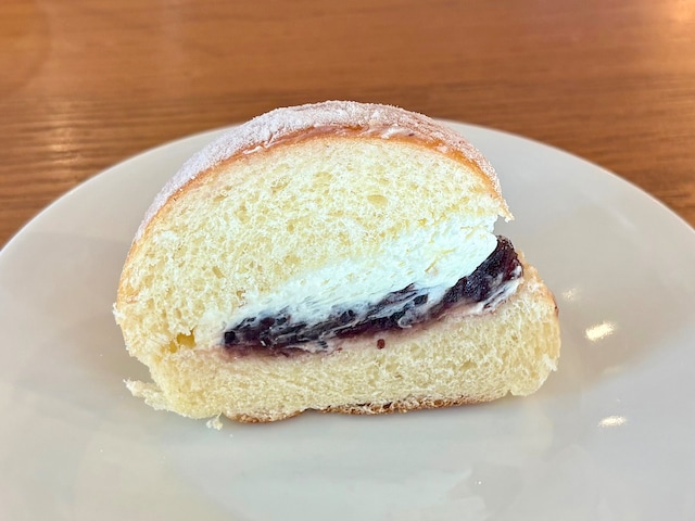 あんことクリームの口どけがたまりません！