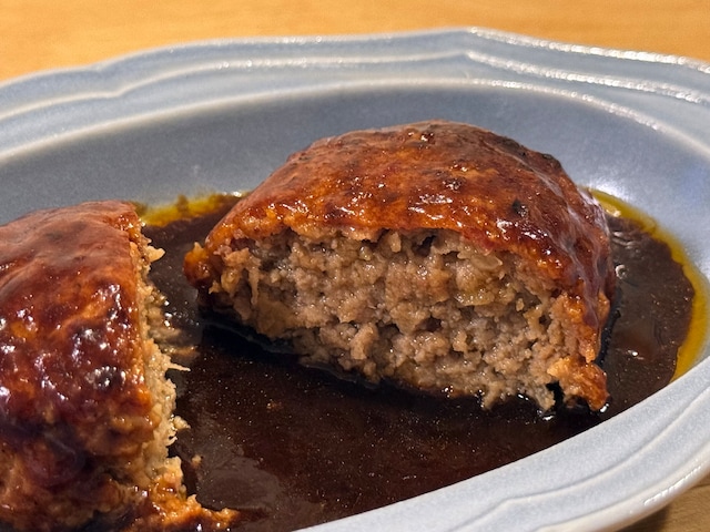 合挽き肉を使っているのでふんわりジューシー