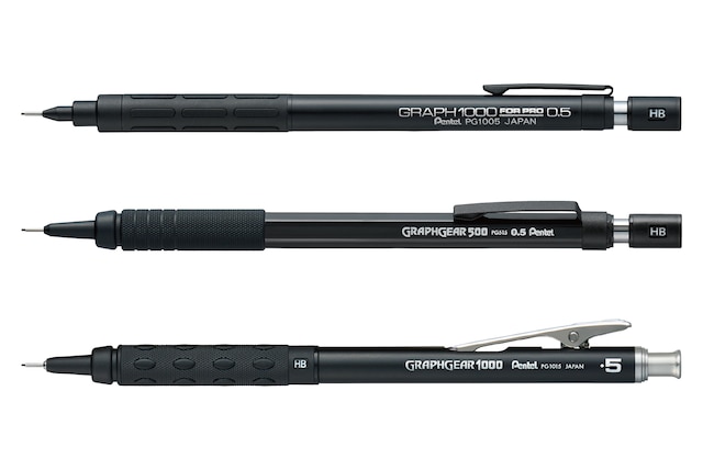 今回発売された3本の60周年限定モデルは全て黒に統一されている。上から「グラフ1000＜フォープロ＞」1650円、「グラフギア500」1100円、「グラフギア1000」2200円。芯径はどれも0.5mm