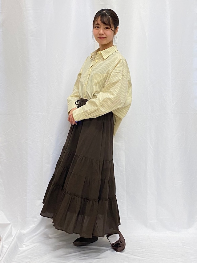 さまざまなコーデに合わせられるバレエスニーカーは万能　出典：StyleHint