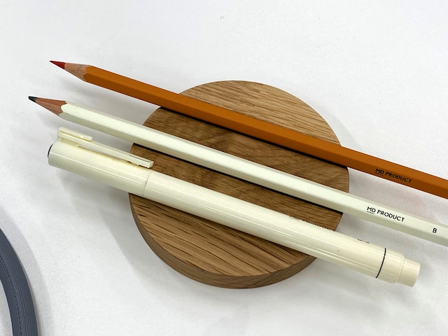 使うペンを選ばない、シンプルな構成と円形のデザインがうまくマッチして使いやすい