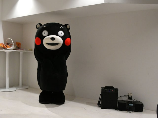 スラーリ縦長に＝2月16日、東京都渋谷区