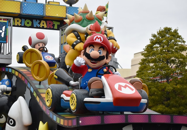 パレードも25周年バージョンで見逃せません