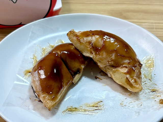 みたらしの甘じょっぱいおいしさに、もっちゅり食感が抜群の相性！&nbsp;